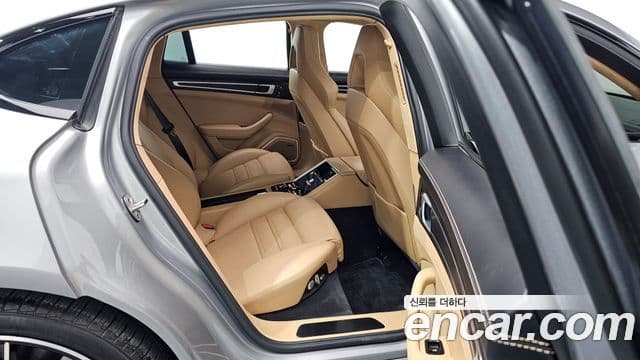 Porsche Panamera (971) 4.0 GTS, 2020 11