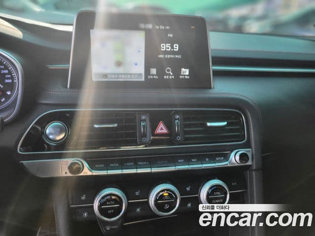 Genesis G70 Sport пакет, 2019 11