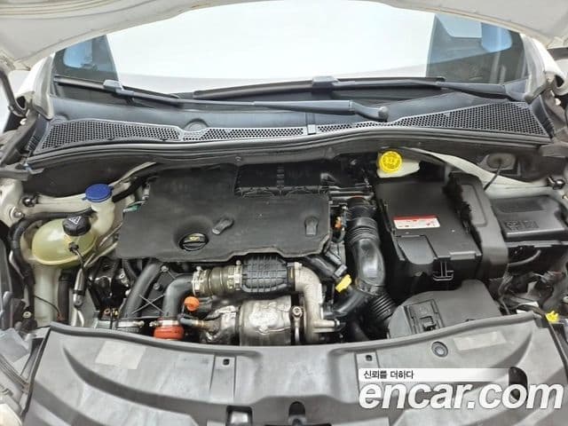 Peugeot 2008 1.6 BlueHDi Access, 2016 13