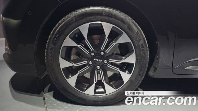 Kia Carnival 4세대 Signature, 2022 все фото