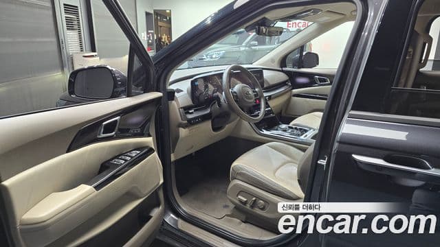 Kia Carnival 4세대 Signature, 2021 10