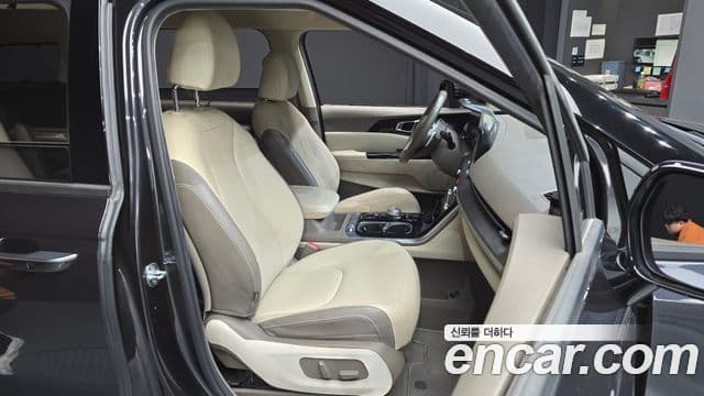 Kia Carnival 4세대 Signature, 2021 12