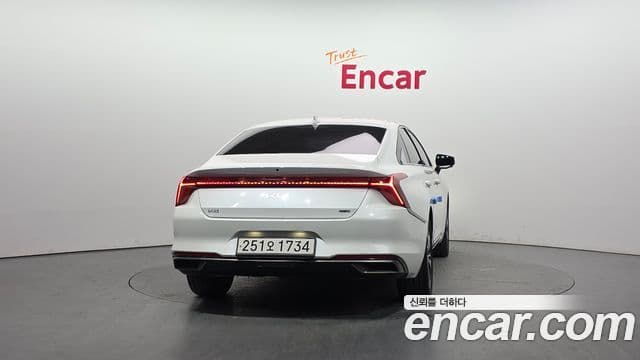 Kia K8 гибрид Noblesse, 2022 4