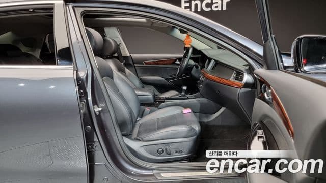 Kia All New K7 2.4 GDI Limited, 2017 10