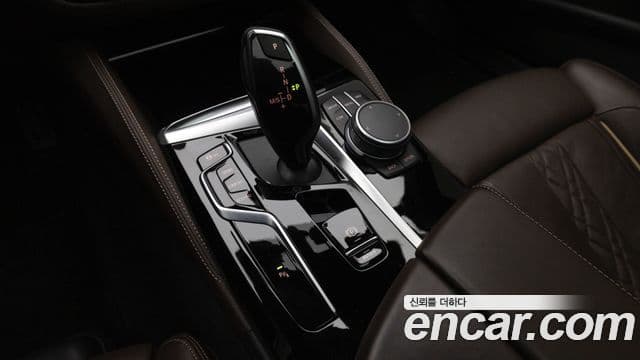 BMW 5시리즈 (G30) 530i M Sport, 2022 9