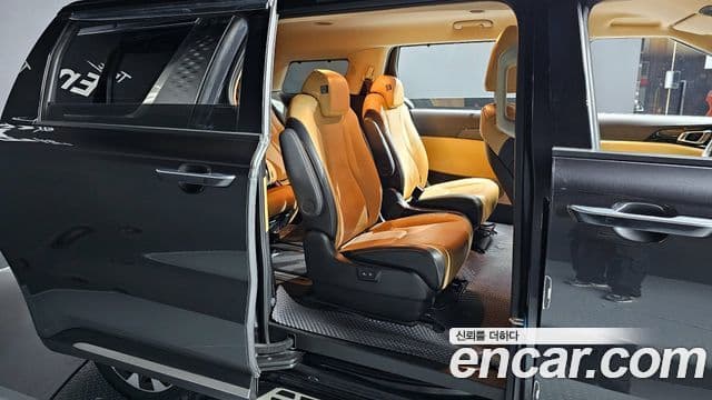 Kia Carnival 4세대 Signature, 2023 11