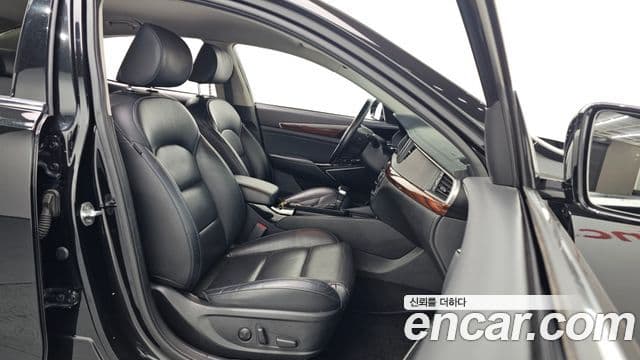 Kia All New K7 Prestige, 2016 11