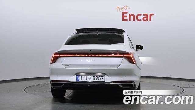 Kia K8 Signature Special, 2023 4