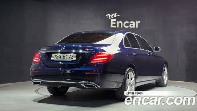 Mercedes-Benz E-класс W213 Avantgarde, 2018 2