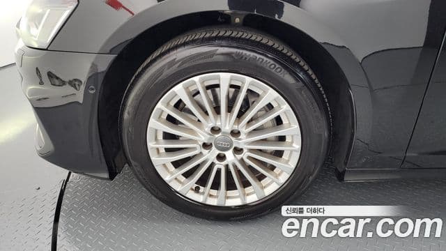 Audi A6 (C8) Premium, 2020 все фото