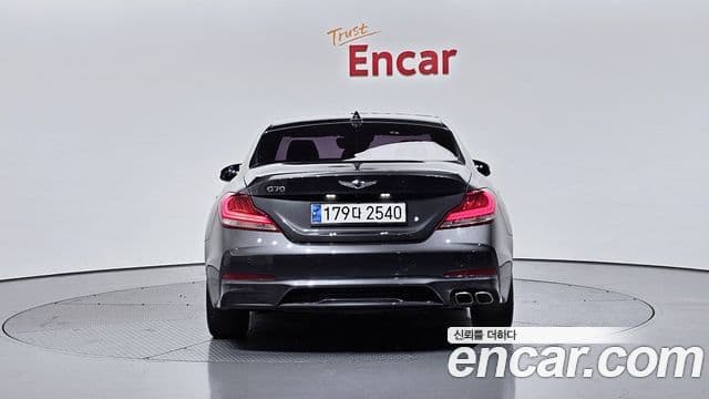 Genesis G70 Supreme, 2018 4