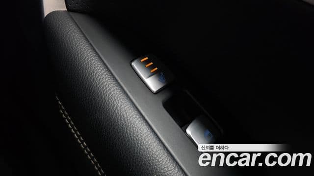 Genesis G70 Supreme, 2018 18