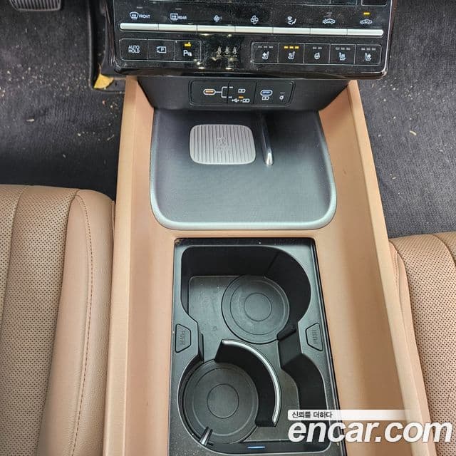 Hyundai Grandeur (GN7) Premium, 2025 10