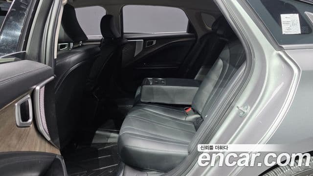 Kia K8 Trendy(таксомоторный тип), 2023 12