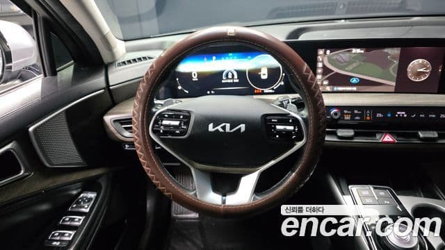 Kia K8 Trendy(таксомоторный тип), 2023 13