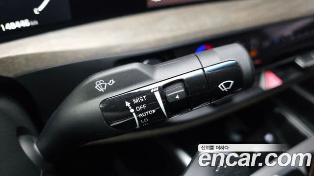 Kia K8 Trendy(таксомоторный тип), 2023 17