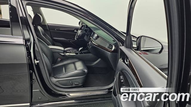 Kia All New K7 3.0 LPI Luxury (арендный автомобиль), 2018 10