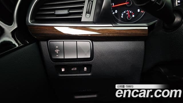 Kia All New K7 3.0 LPI Luxury (арендный автомобиль), 2018 14