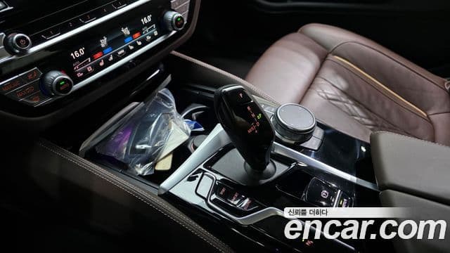 BMW 5시리즈 (G30) 530i M Sport, 2022 9