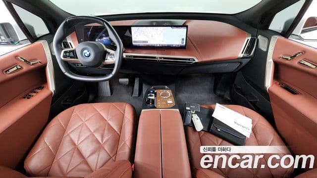 BMW iX xDrive50 Sport Plus, 2024 7