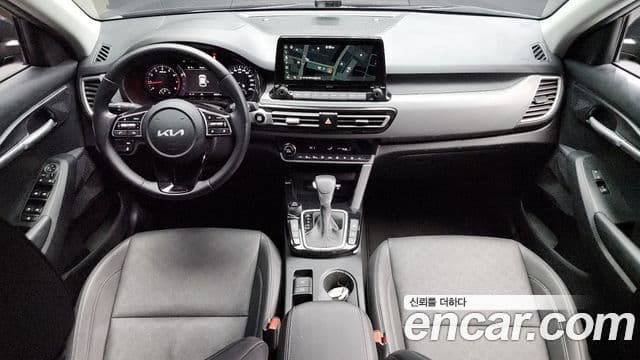 Kia Seltos Trendy, 2023 7