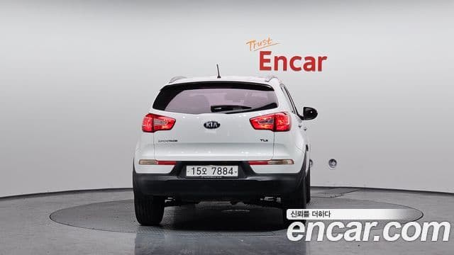 Kia Sportage R Premium, 2013 4