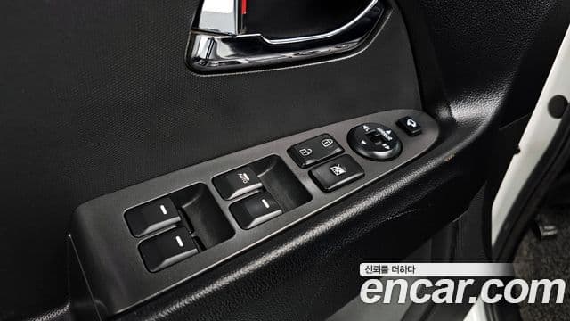 Kia Sportage R Premium, 2013 17