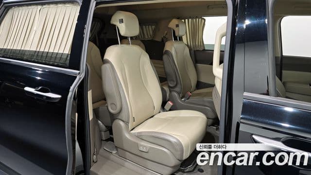 Kia Carnival 4세대 Signature, 2021 12