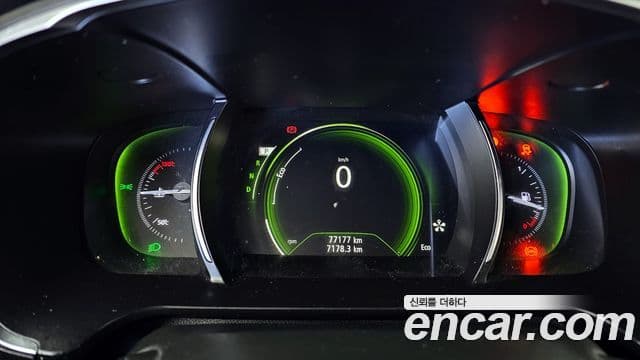 Renault Korea(Samsung) SM6 2.0 LPe LE (для людей с инвалидностью), 2017 8