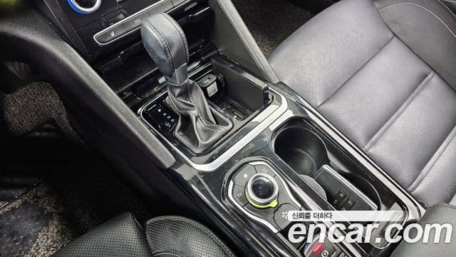 Renault Korea(Samsung) SM6 2.0 LPe LE (для людей с инвалидностью), 2017 9