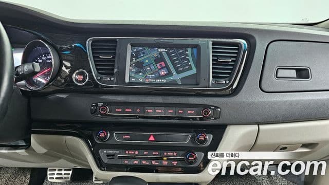 Kia The / новый New Carnival Special, 2019 19