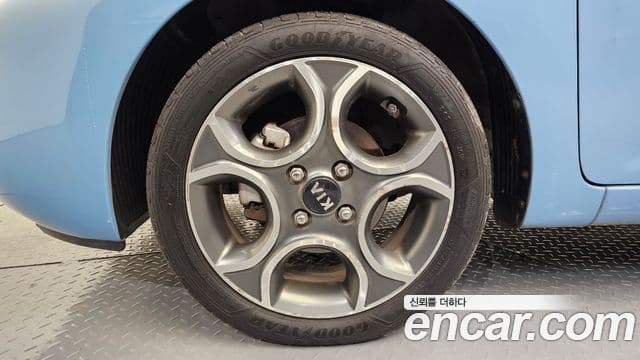 Kia The / новый New Morning Sport RUN HIGH, 2016 все фото