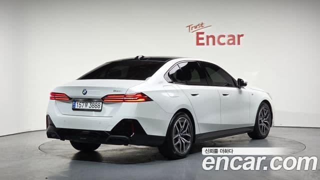 BMW 5시리즈 (G60) 520i M Sport, 2024 2