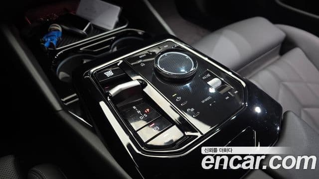 BMW 5시리즈 (G60) 520i M Sport, 2024 9