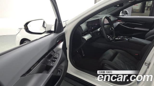 BMW 5시리즈 (G60) 520i M Sport, 2024 12