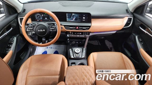 Kia The / новый New Seltos Signature, 2023 15