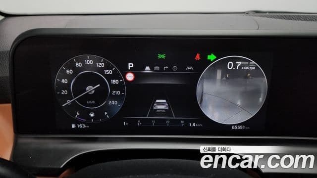 Kia The / новый New Seltos Signature, 2023 12