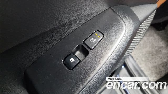 Kia The / новый New Seltos Signature, 2023 3