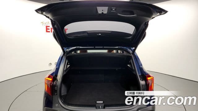 Kia The / новый New Seltos Signature, 2023 8