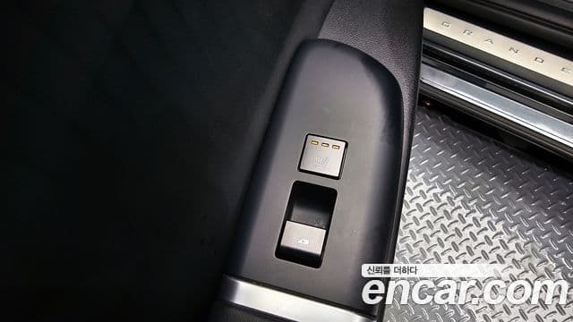 Hyundai Grandeur (GN7) Calligraphy, 2023 18