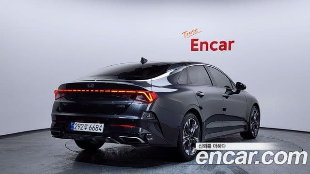 Kia K5 гибрид 3세대 Signature, 2021 2