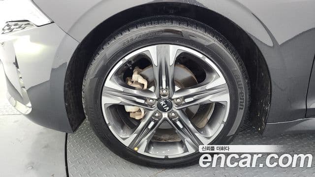 Kia K5 гибрид 3세대 Signature, 2021 все фото