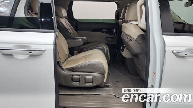 Kia Carnival 4세대 Signature, 2021 12