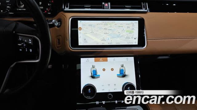 Land Rover Range Rover Velar 3.0 P400 R-Dynamic HSE, 2021 14