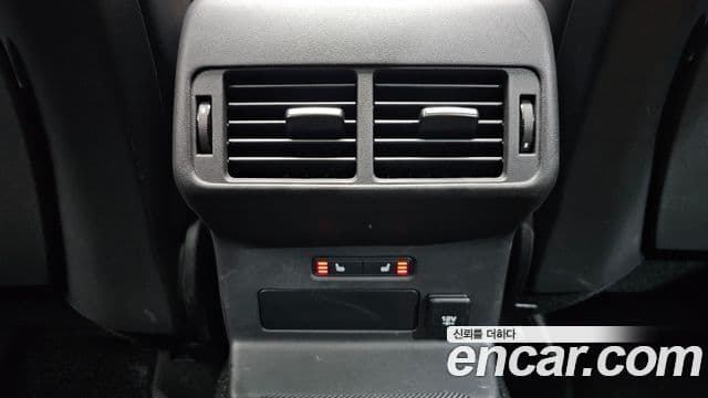 Land Rover Range Rover Velar 3.0 P400 R-Dynamic HSE, 2021 19