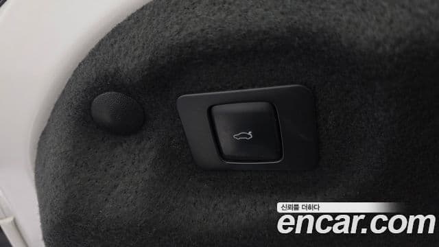 Lincoln New MKZ 2세대, 2017 19