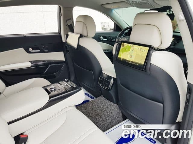 Kia K9 President, 2013 2