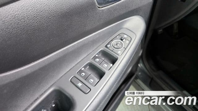 Hyundai Santa Fe TM Premium, 2019 17