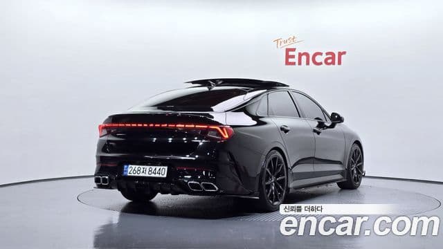 Kia K5 3세대 Signature, 2021 2