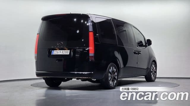 Hyundai Staria Inspiration, 2024 2